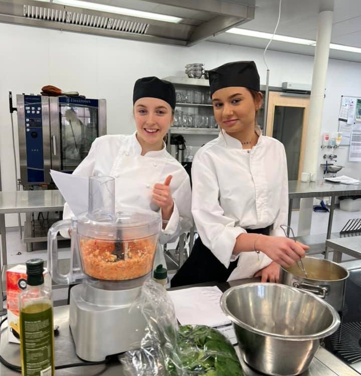 Skolebesøk på Vg1 Restaurant og Matfag på Lillehammer videregående skole